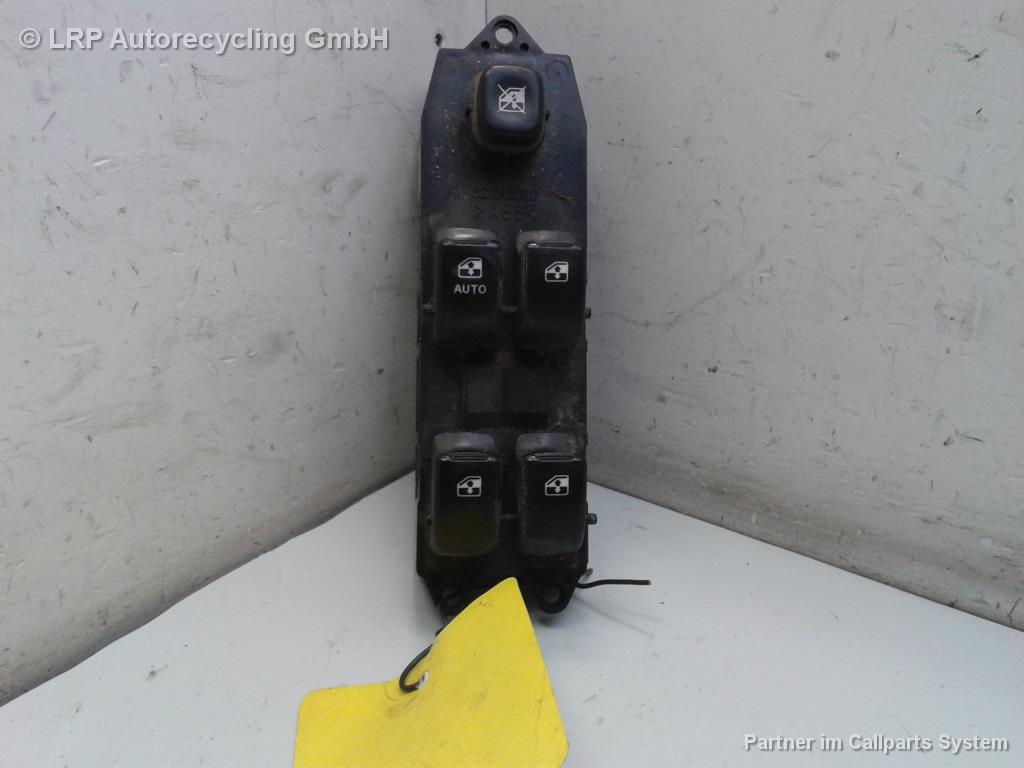 1003861211006_20151125111638.jpg